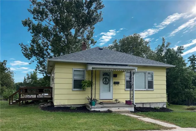 $97,500 | 401 East Main Street, Stanberry, MO 64489