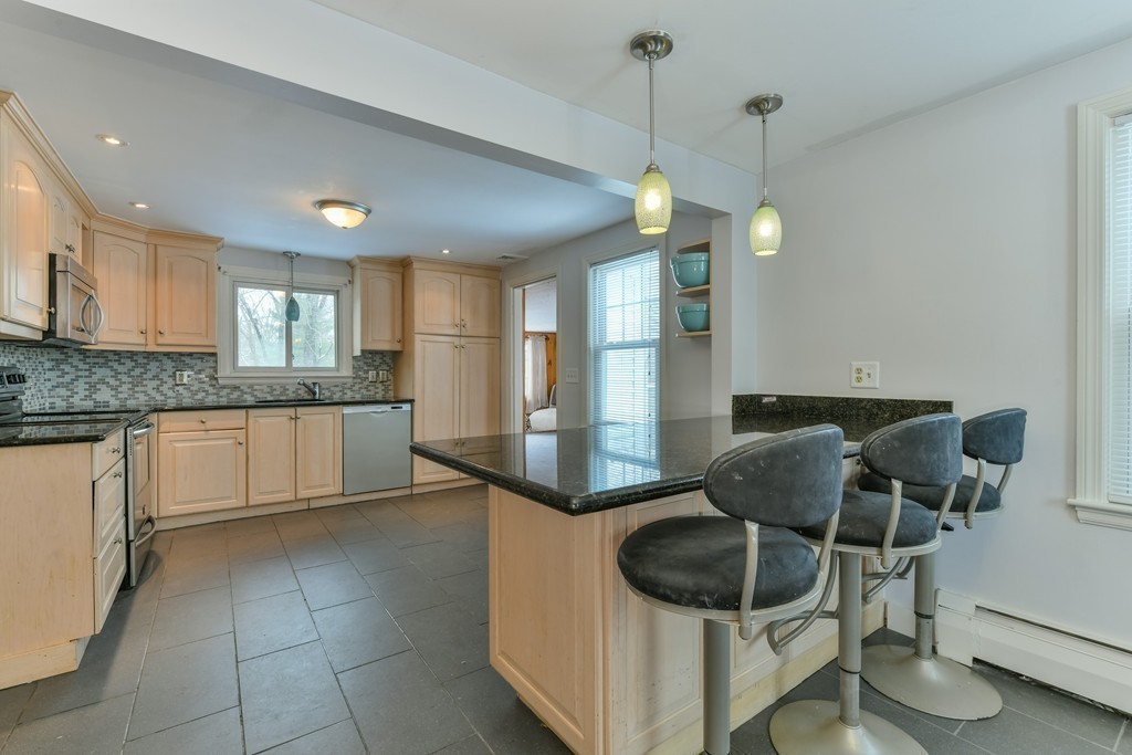 198 Vincent Road Dedham, MA 02026 - Photo 14 of 25 Gallery Image 14