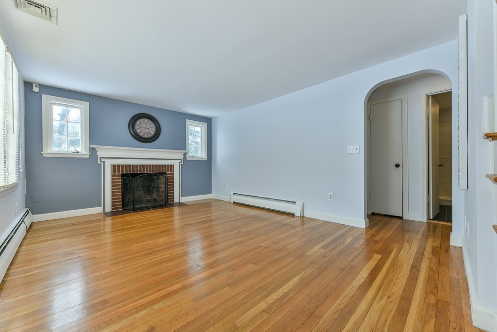 198 Vincent Road Dedham, MA 02026 - Photo 8 of 25 Gallery Image 8