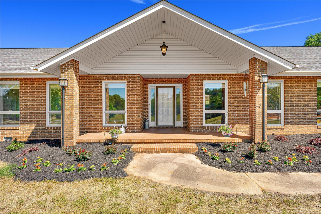 115 Edinburgh Lane Easley, SC 29640 - Photo 3 of 41