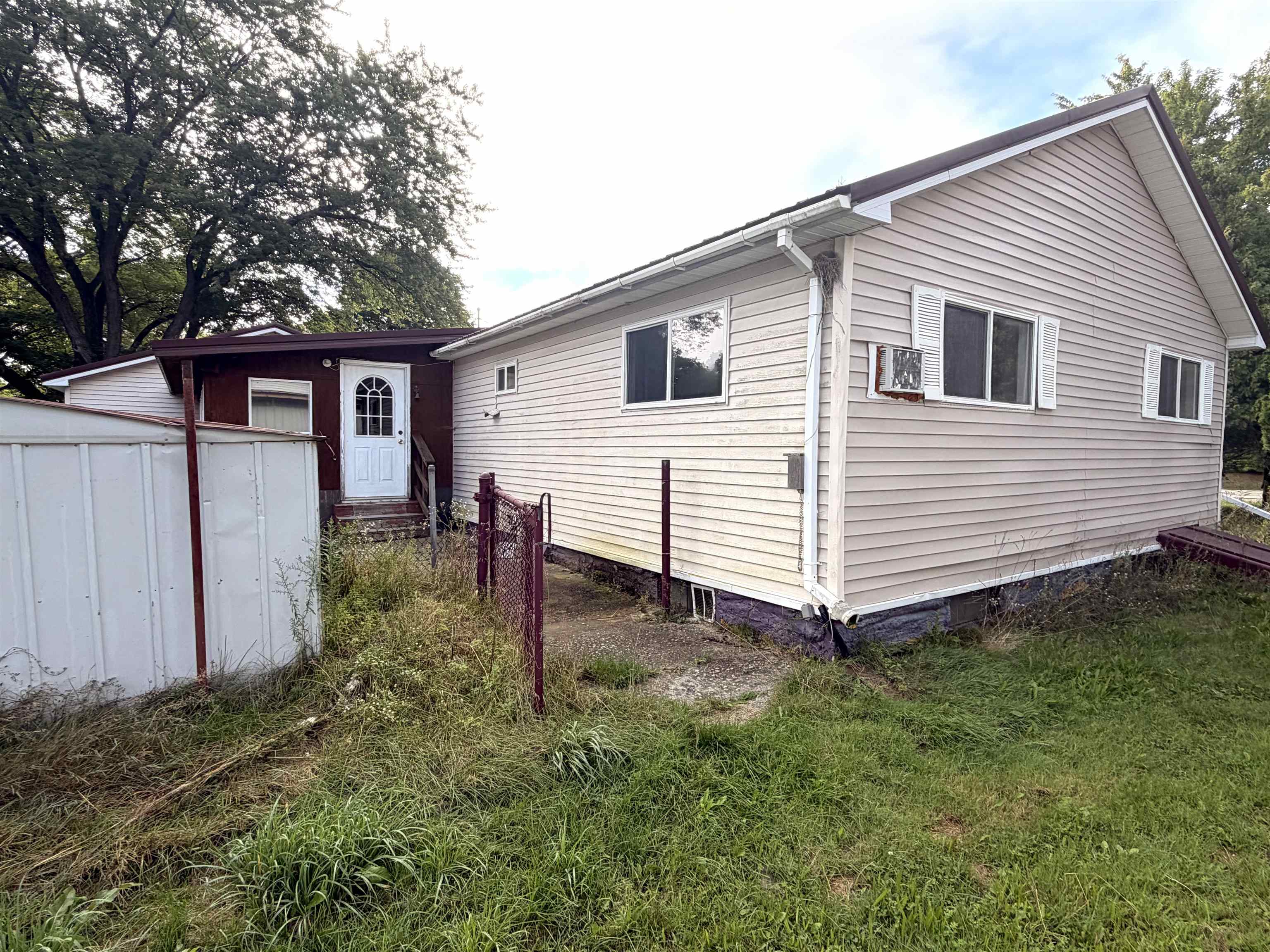 9526 West Monroe Road Elwell, MI 48832 - Photo 34 of 53 1949885-0d75e5e7-32ba-48c0-94d0-b0f2aaf2f01b.JPG