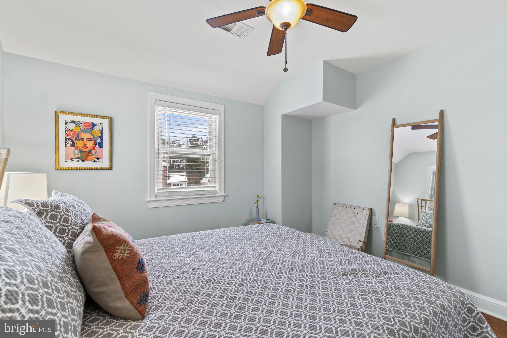 2008 Wardman Road Hyattsville, MD 20782 - Photo 17 of 27 Second bedroom
