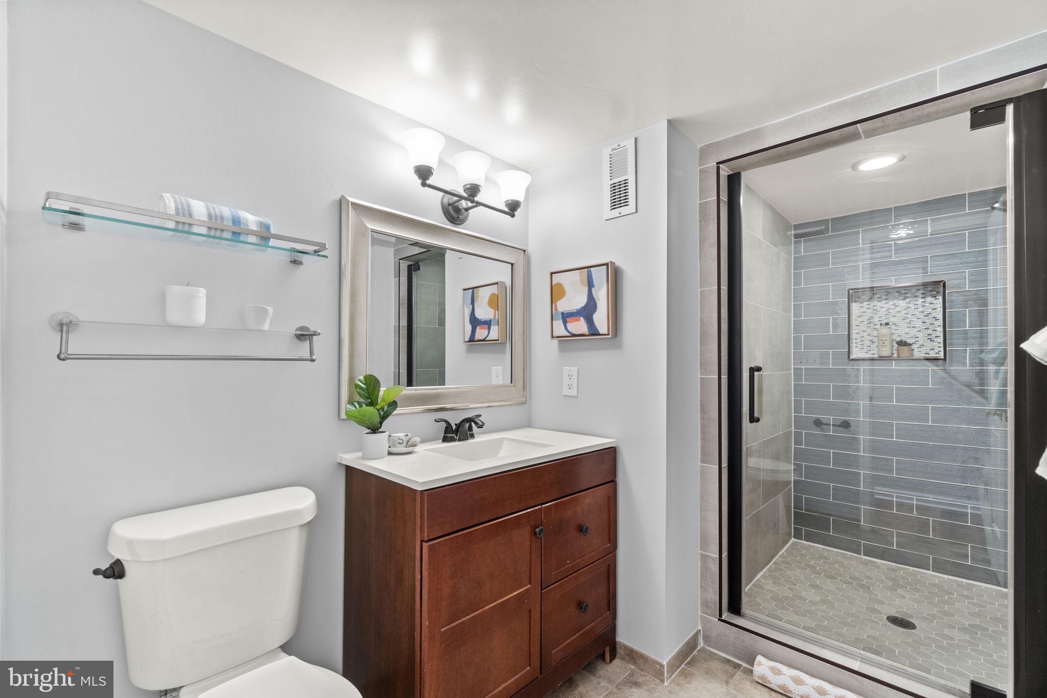 2008 Wardman Road Hyattsville, MD 20782 - Photo 20 of 27 Gallery Image 20