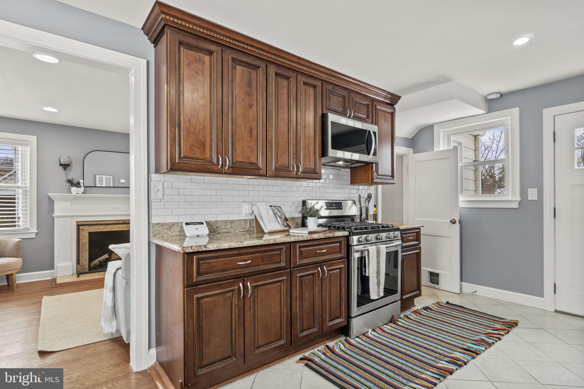 2008 Wardman Road Hyattsville, MD 20782 - Photo 5 of 27 Gallery Image 5