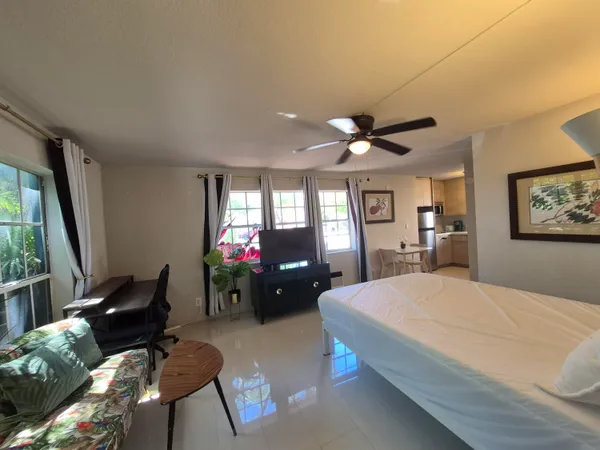 $1,900 | 1007 Southeast 2nd Court, Unit 1, Fort Lauderdale, FL 33301