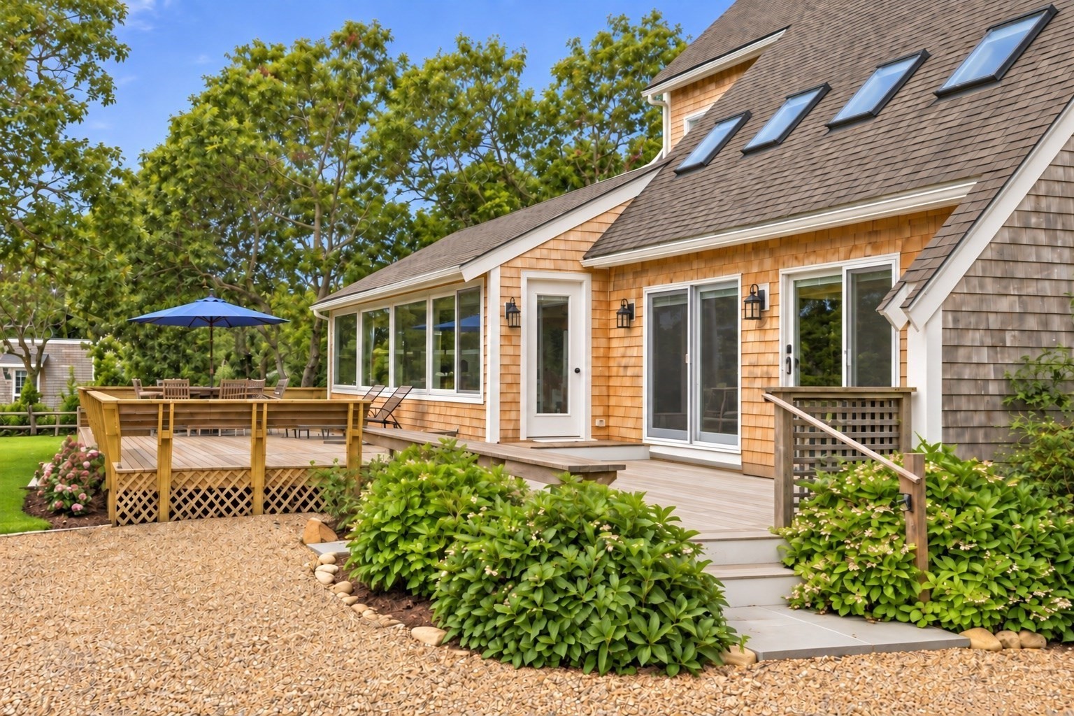 62 Schoolhouse Road Edgartown, MA 02539 - Photo 1 of 38 Gallery Image 1
