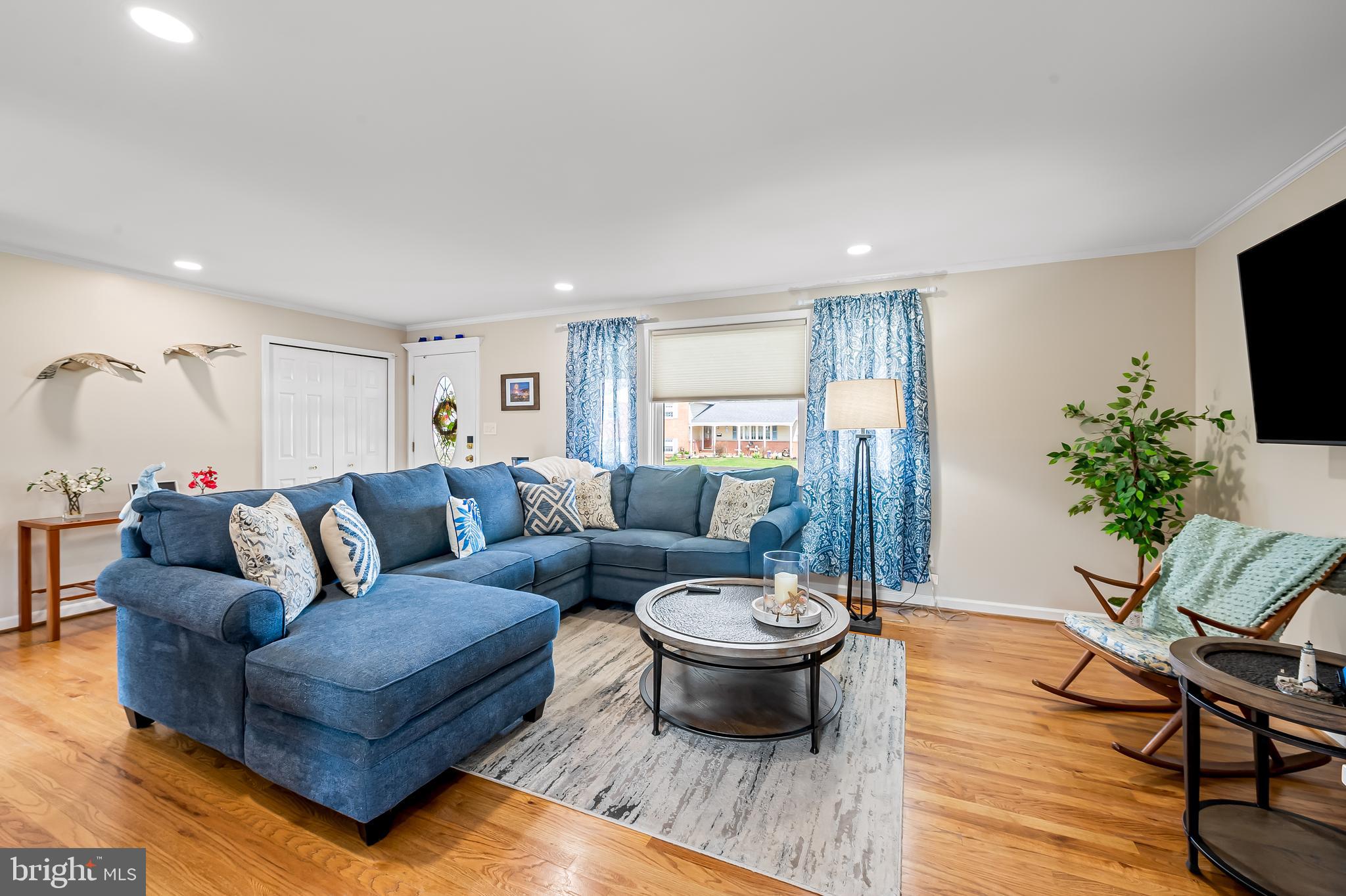 121 Gothard Road Lutherville-Timonium, MD 21093 - Photo 5 of 46 Gallery Image 5