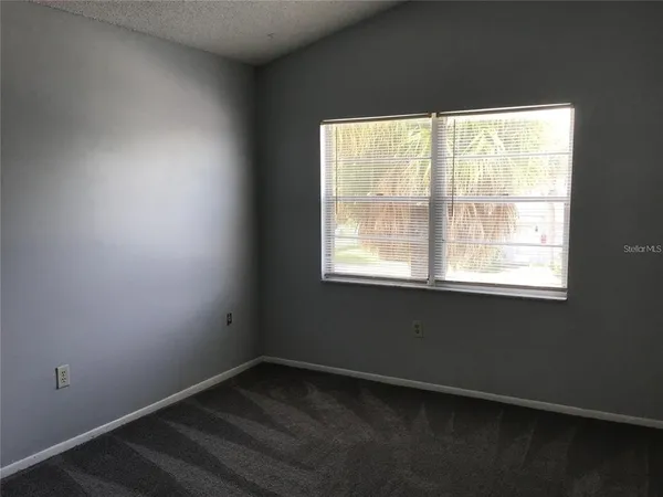 $1,400 | 6037 Amberly Court, Unit F35, Orlando, FL 32822