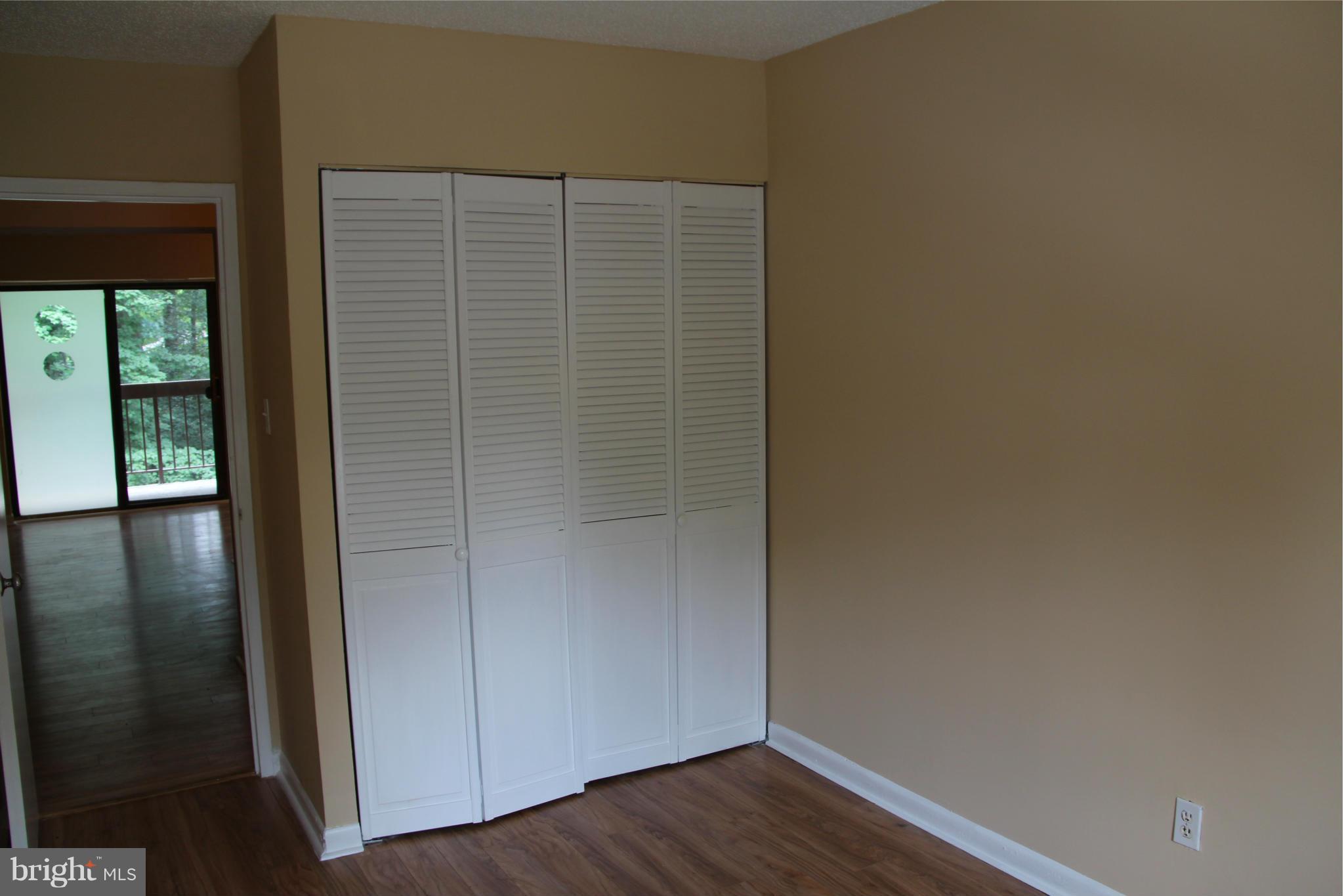 11637 Stoneview Square, Unit 11C Reston, VA 20191 - Photo 18 of 30 2nd Bedroom