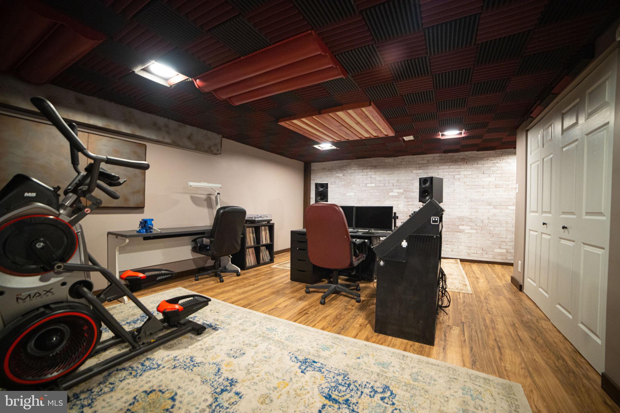 156 Marie Circle Aston, PA 19014 - Photo 26 of 27