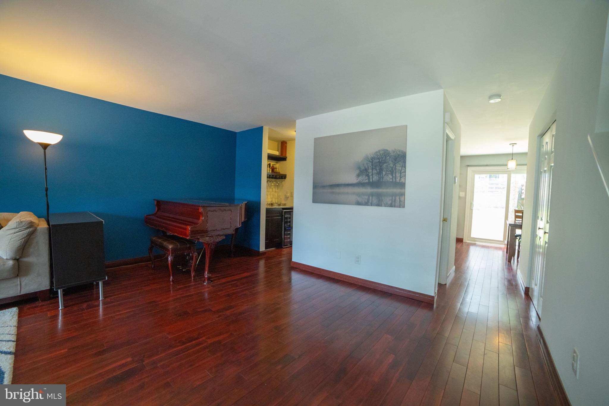 156 Marie Circle Aston, PA 19014 - Photo 7 of 27