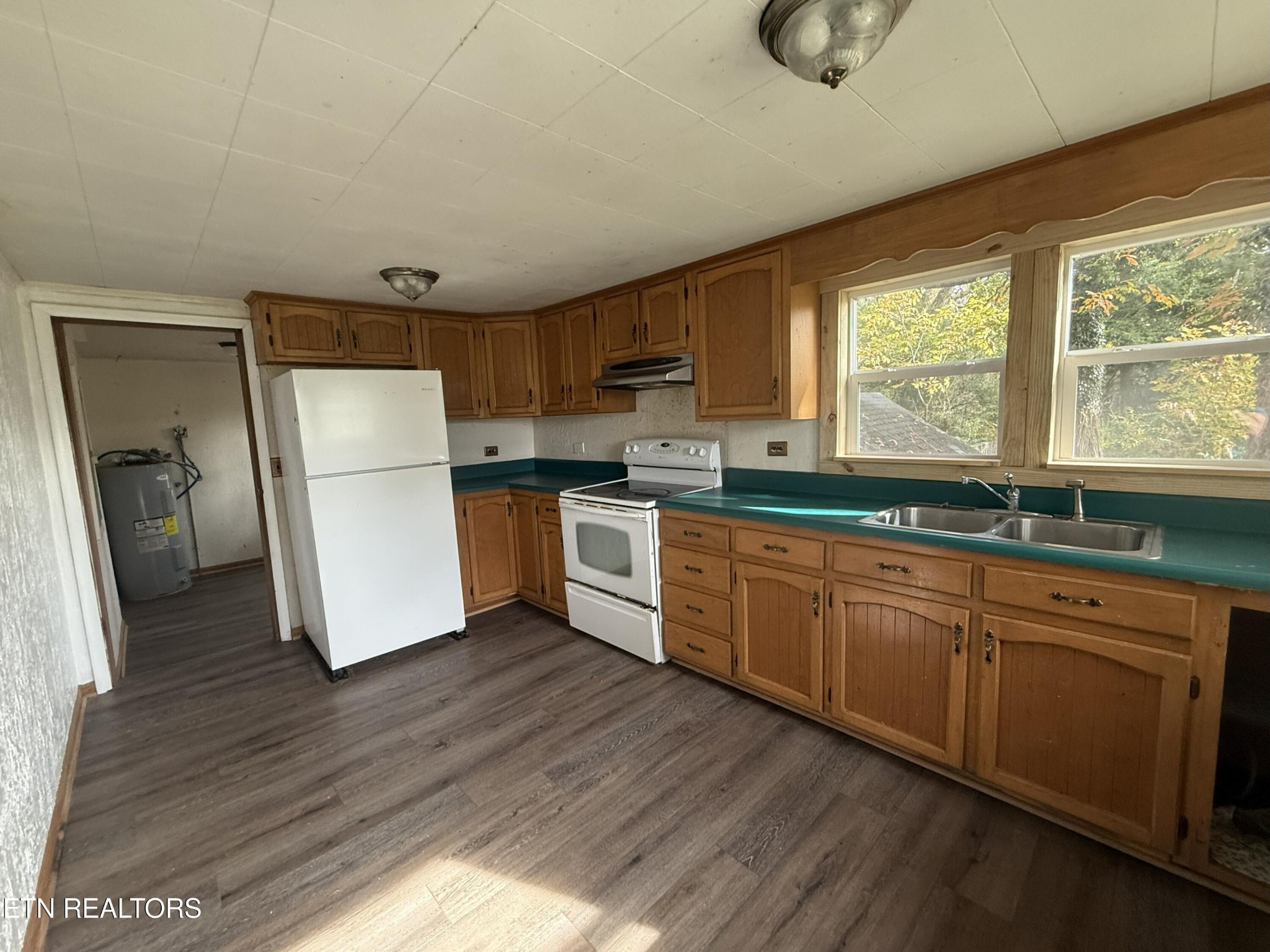 1089 Bicknell Road Clarkrange, TN 38553 - Photo 12 of 39