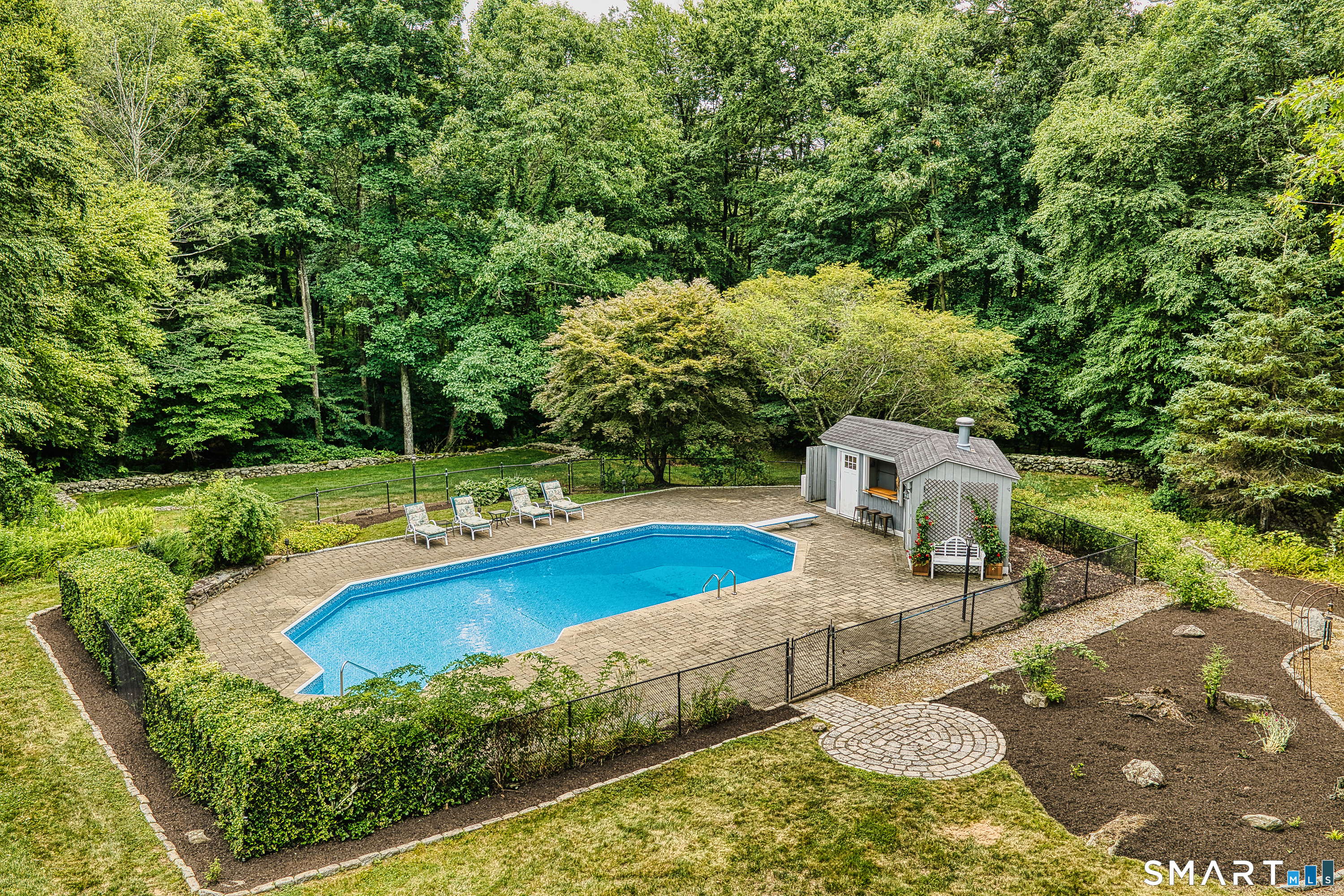 17 Plumtrees Road Newtown, CT 06470 - Photo 39 of 40 Gallery Image 39