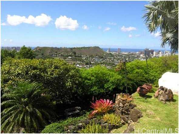 2683 Pacific Heights Road Honolulu, HI 96813 - Photo 1 of 1 a view of a yard
