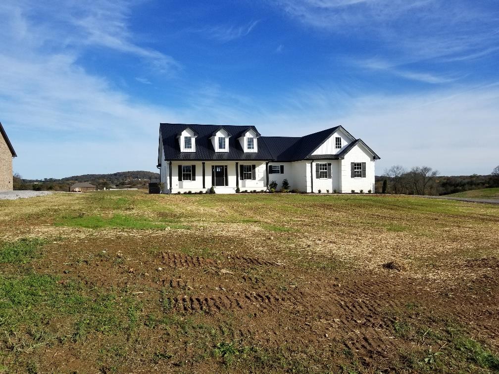 600 Armstrong Road Castalian Springs, TN 37031 - Photo 4 of 18 Gallery Image 4