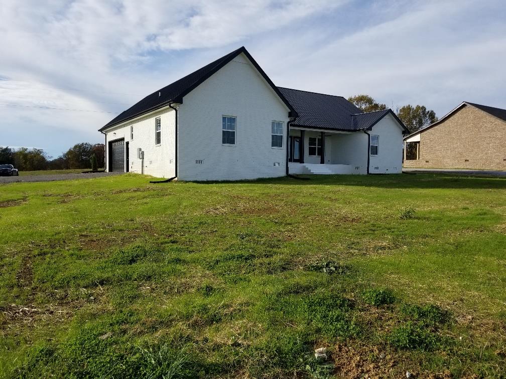 600 Armstrong Road Castalian Springs, TN 37031 - Photo 5 of 18 Gallery Image 5