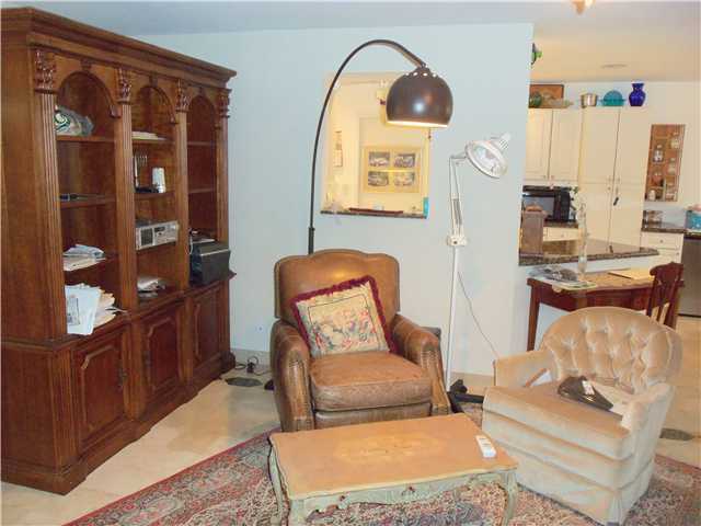 484 Northeast 33rd Street Boca Raton, FL 33431 - Photo 4 of 25 Additional Photo