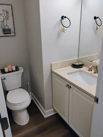 $3,900 | 3061 Pheasant Creek Drive, Northbrook, IL 60062