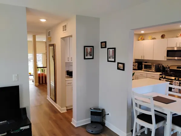 $3,900 | 3061 Pheasant Creek Drive, Northbrook, IL 60062