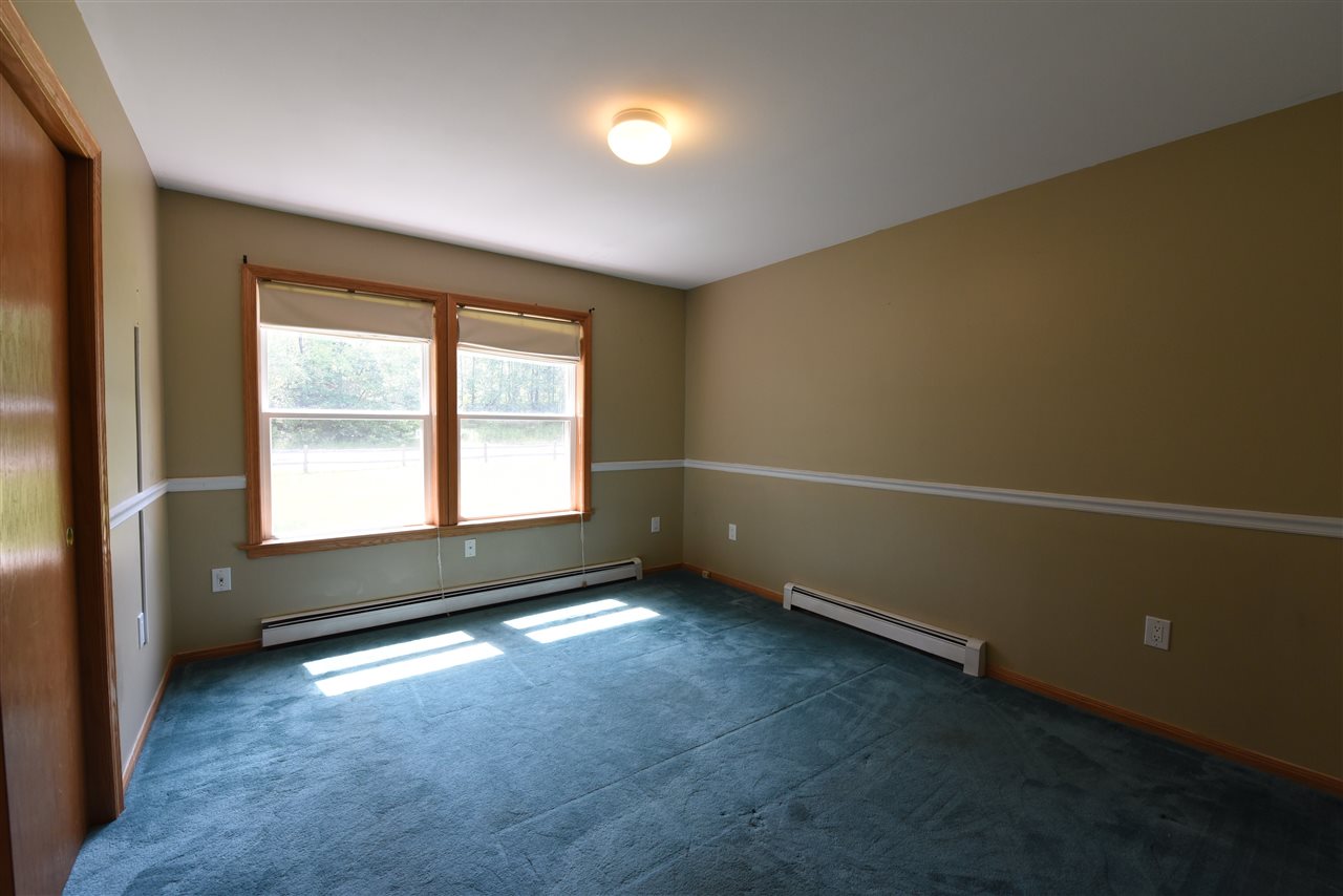 18 Snow Pond Road Concord, NH 03301 - Photo 17 of 33