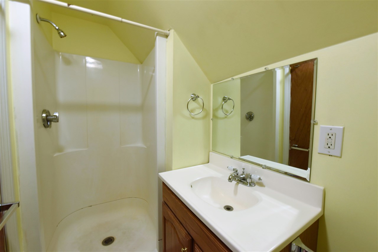 18 Snow Pond Road Concord, NH 03301 - Photo 29 of 33