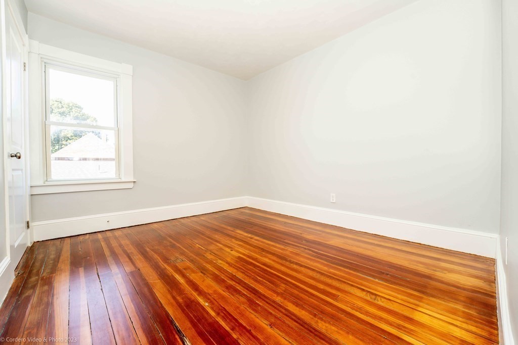 406 Main Street Fairhaven, MA 02719 - Photo 18 of 41