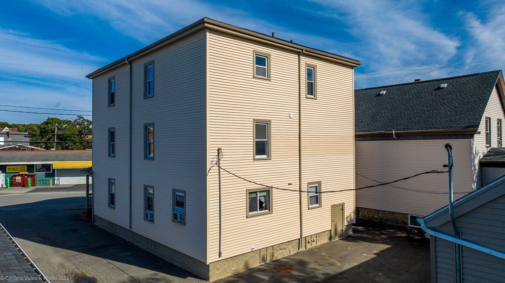 406 Main Street Fairhaven, MA 02719 - Photo 2 of 41