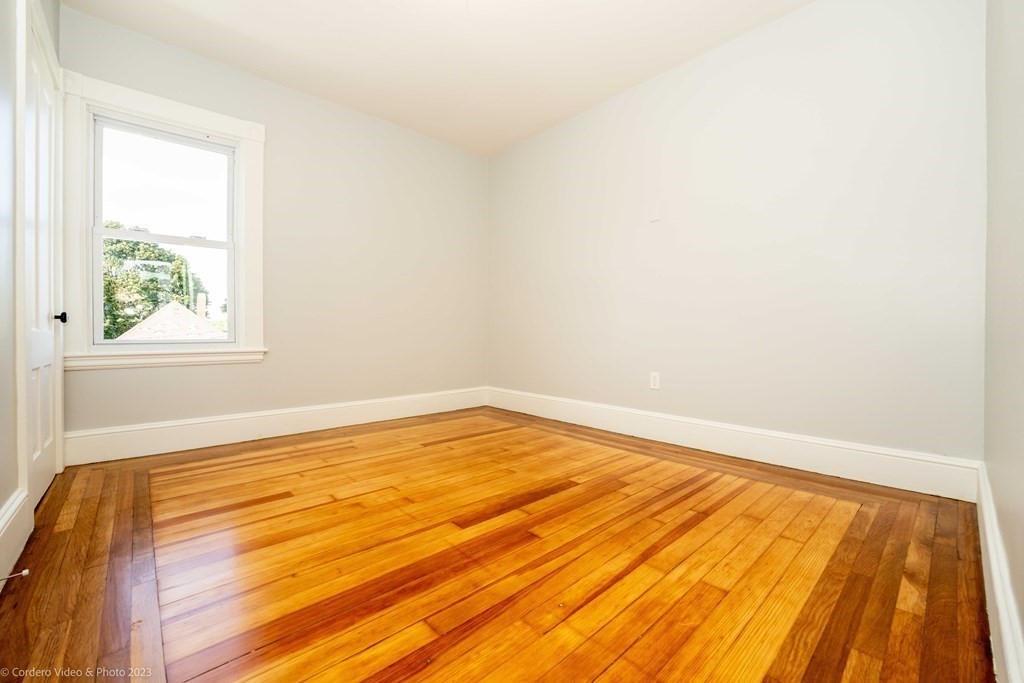 406 Main Street Fairhaven, MA 02719 - Photo 29 of 41