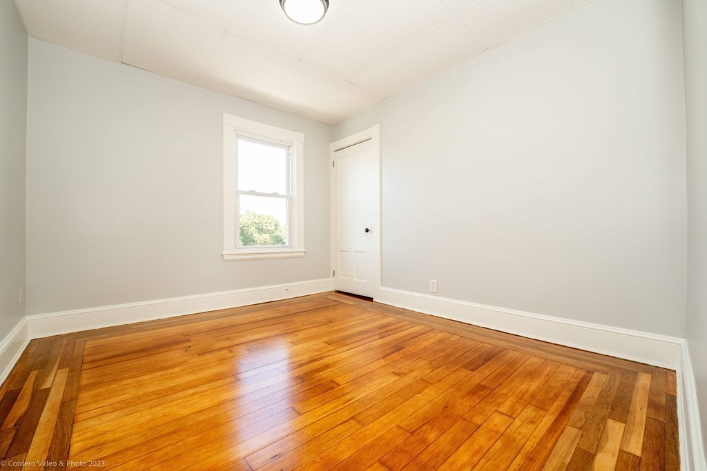 406 Main Street Fairhaven, MA 02719 - Photo 31 of 41