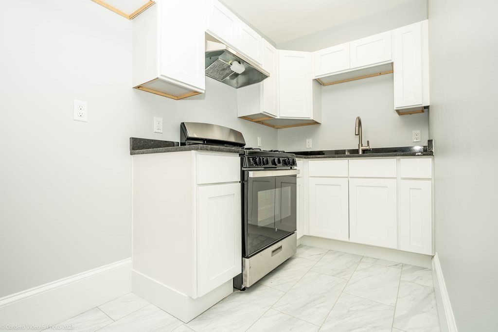 406 Main Street Fairhaven, MA 02719 - Photo 5 of 41