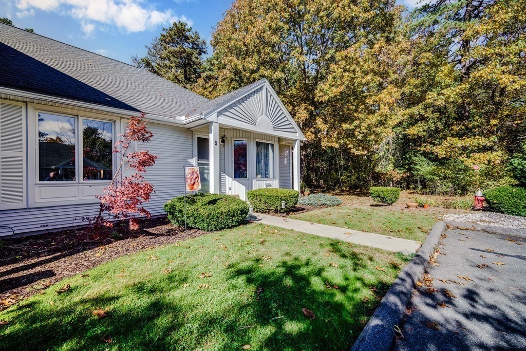 610 County Road, Unit 5 Holyoke, MA 01040 - Photo 1 of 33 a front view of a house with a yard