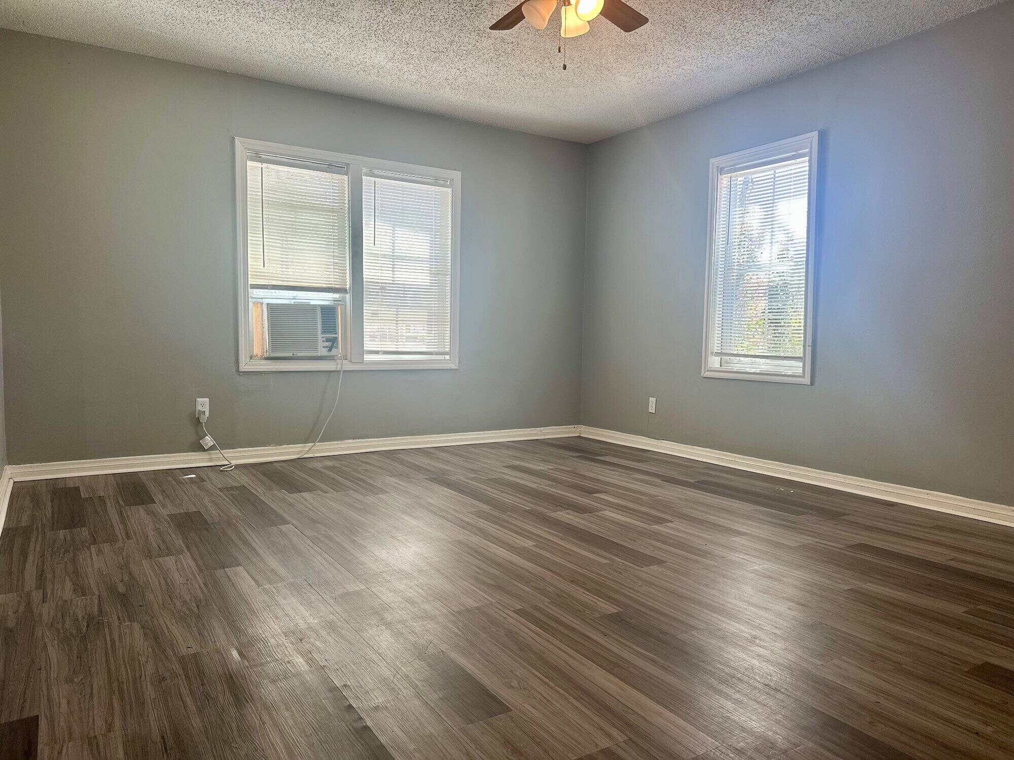 2816 40th Street Lubbock, TX 79413 - Photo 3 of 9 IMG_3500