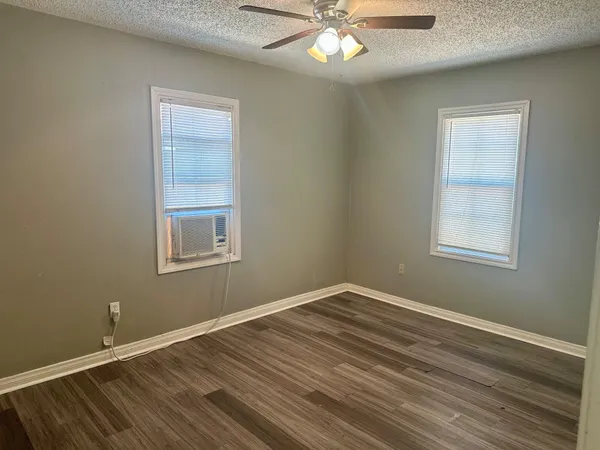 $895 | 2816 40th Street, Lubbock, TX 79413
