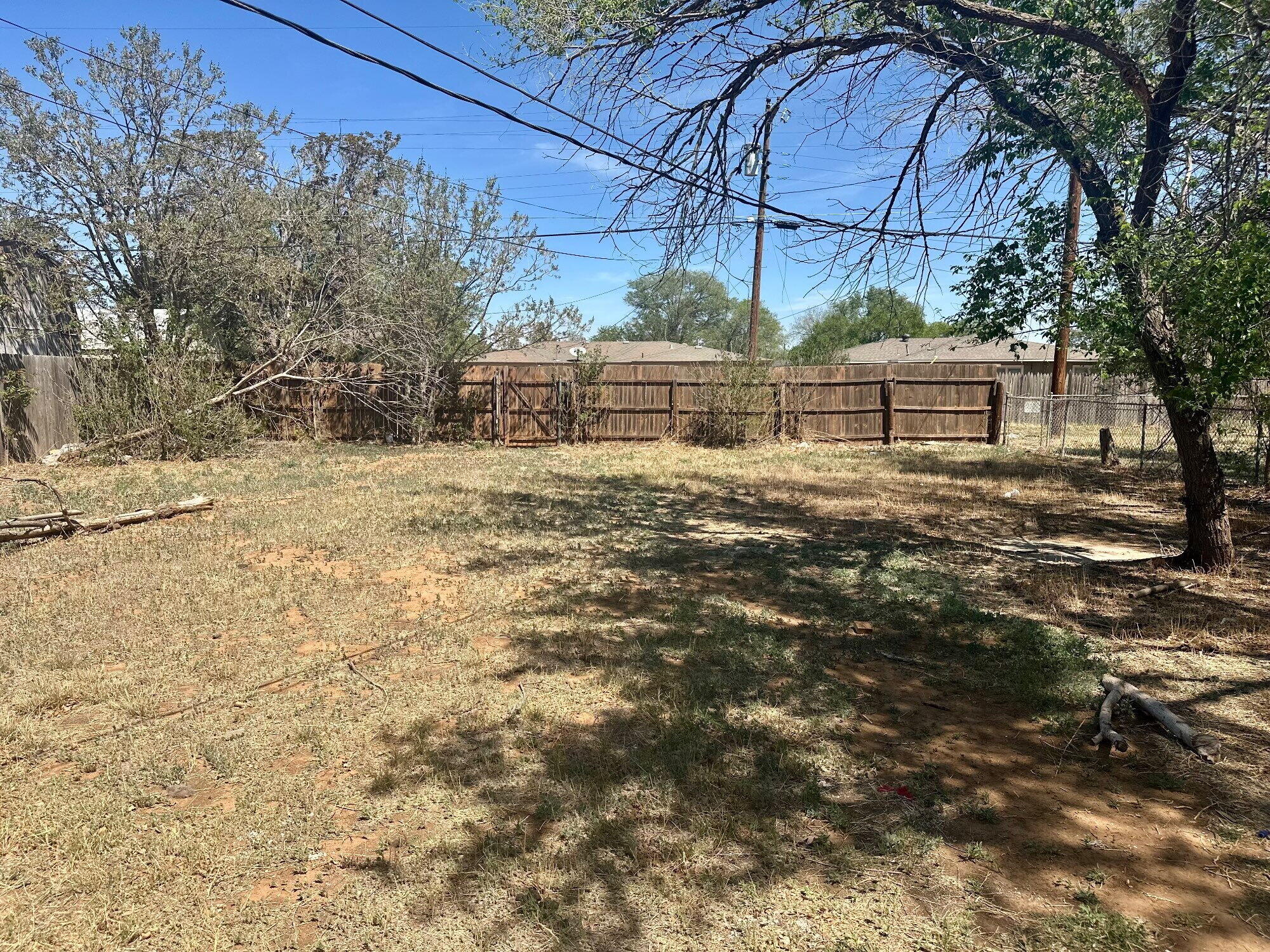 2816 40th Street Lubbock, TX 79413 - Photo 9 of 9 IMG_3501