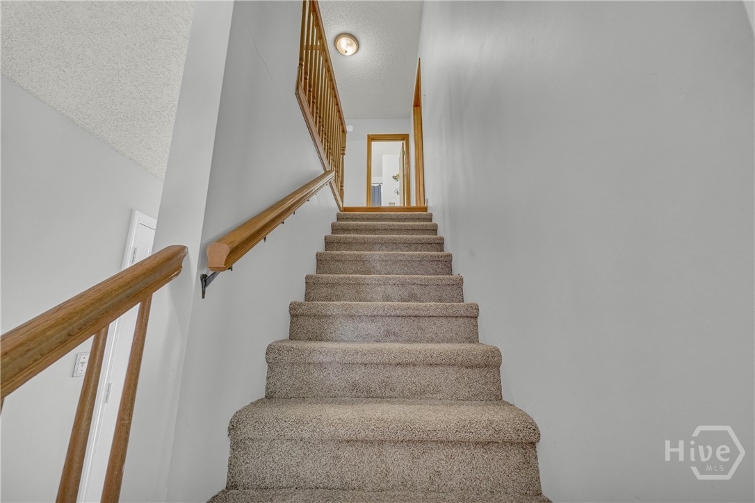 395 Round Table Road Athens, GA 30606 - Photo 9 of 44