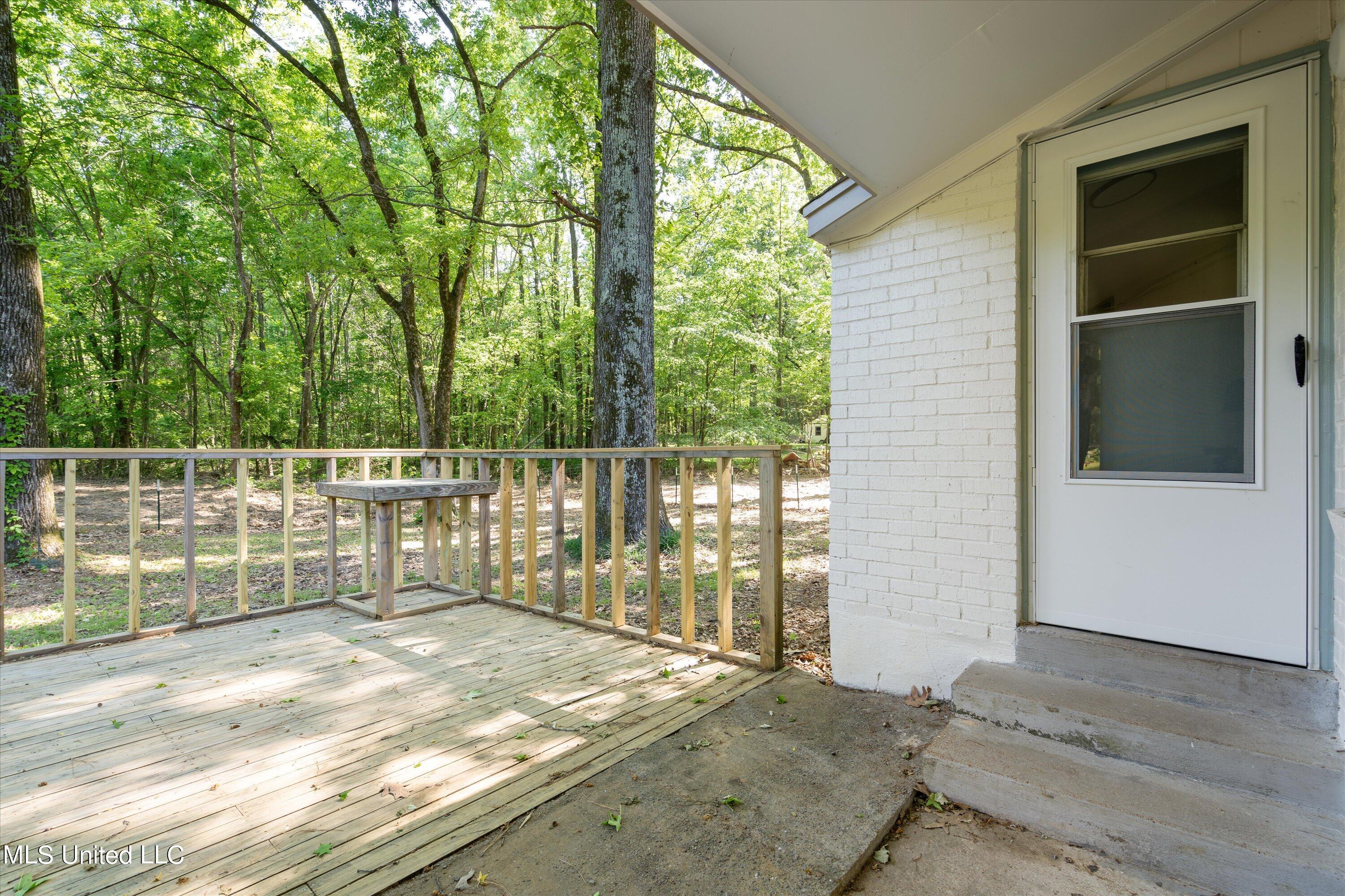 258 Crestfield Road Coldwater, MS 38618 - Photo 26 of 31 25-DSC1461