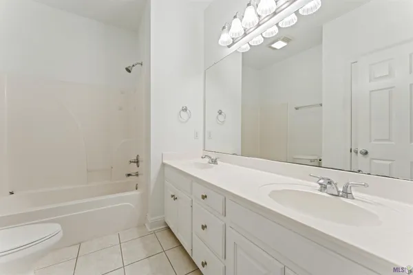 $2,500 | 10749 Hillwood Avenue, Baton Rouge, LA 70810