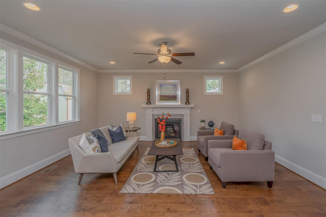 3911 Sue Lane Raleigh, NC 27604 - Photo 11 of 25 Living Room