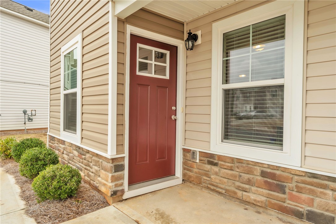 123 Adger Road Pendleton, SC 29670 - Photo 3 of 28