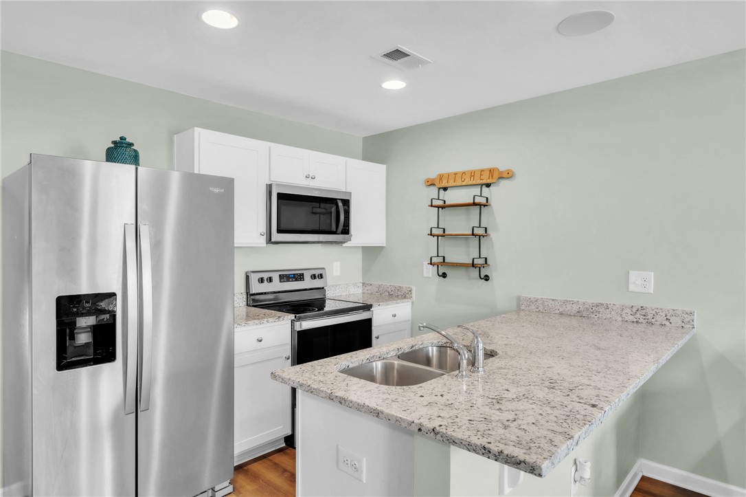 123 Adger Road Pendleton, SC 29670 - Photo 7 of 28 Kitchen