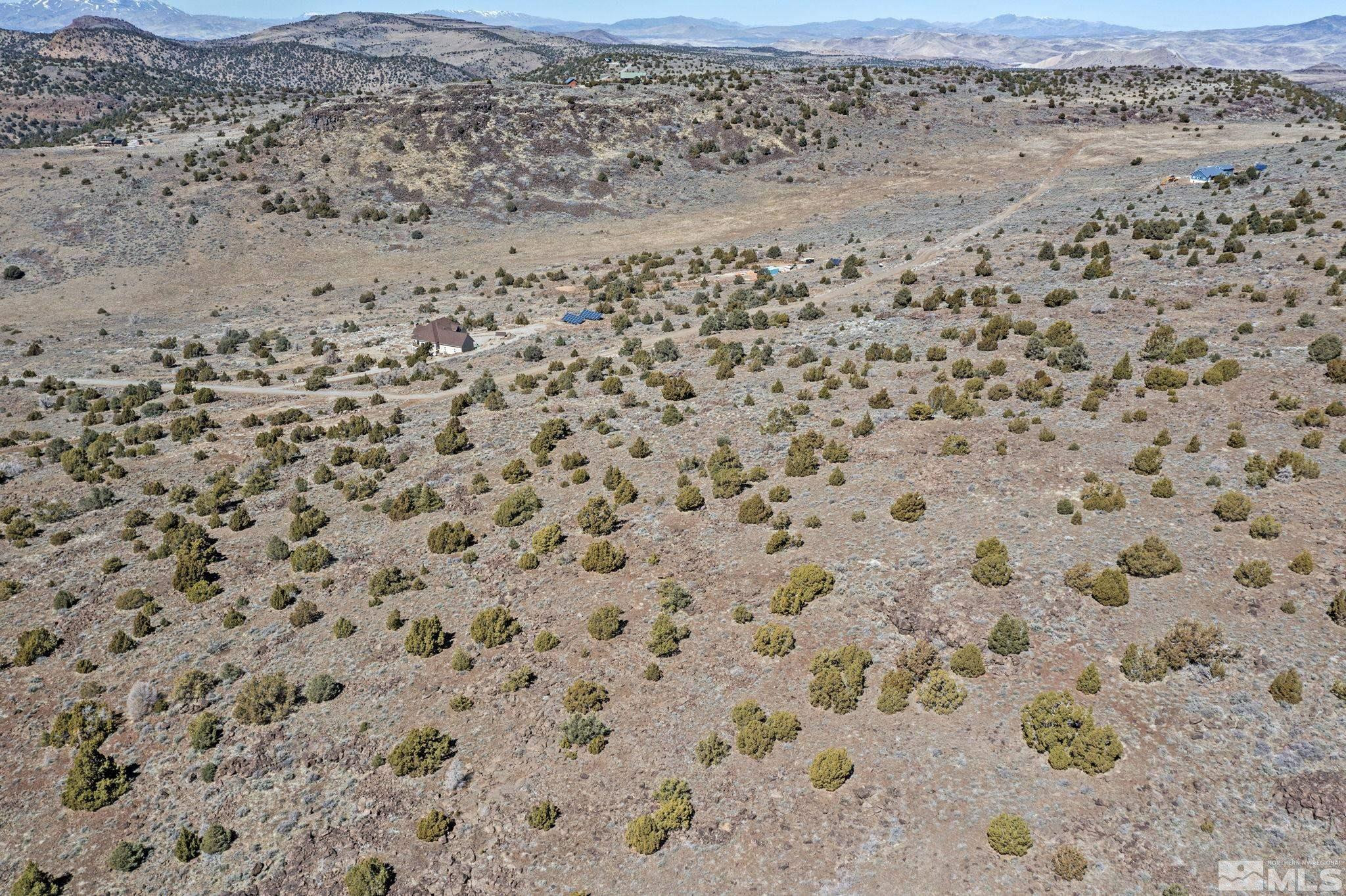 3150 Sheridan Road Reno, NV 89521 - Photo 25 of 27 a close up of a white marble wall