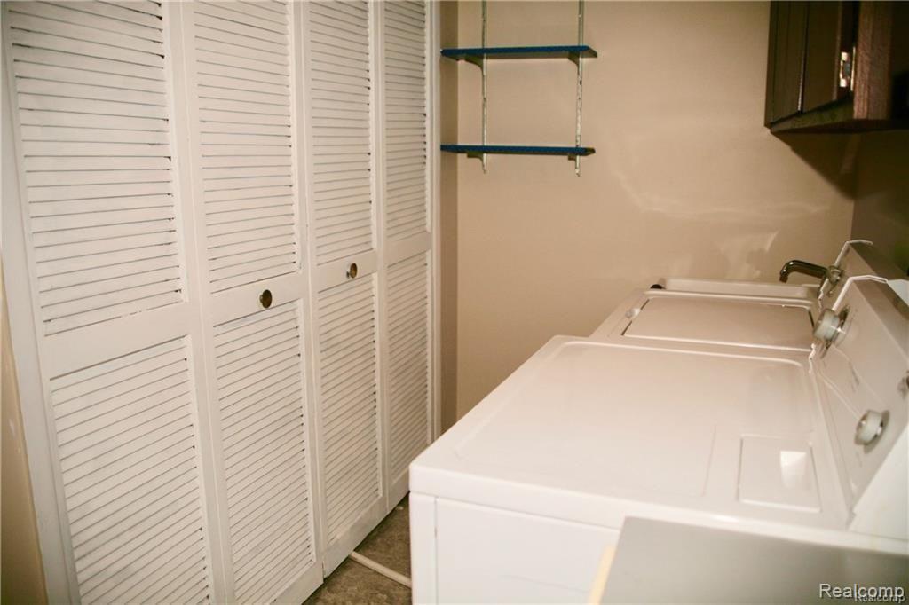 1663 Riverside Drive Rochester, MI 48309 - Photo 11 of 13