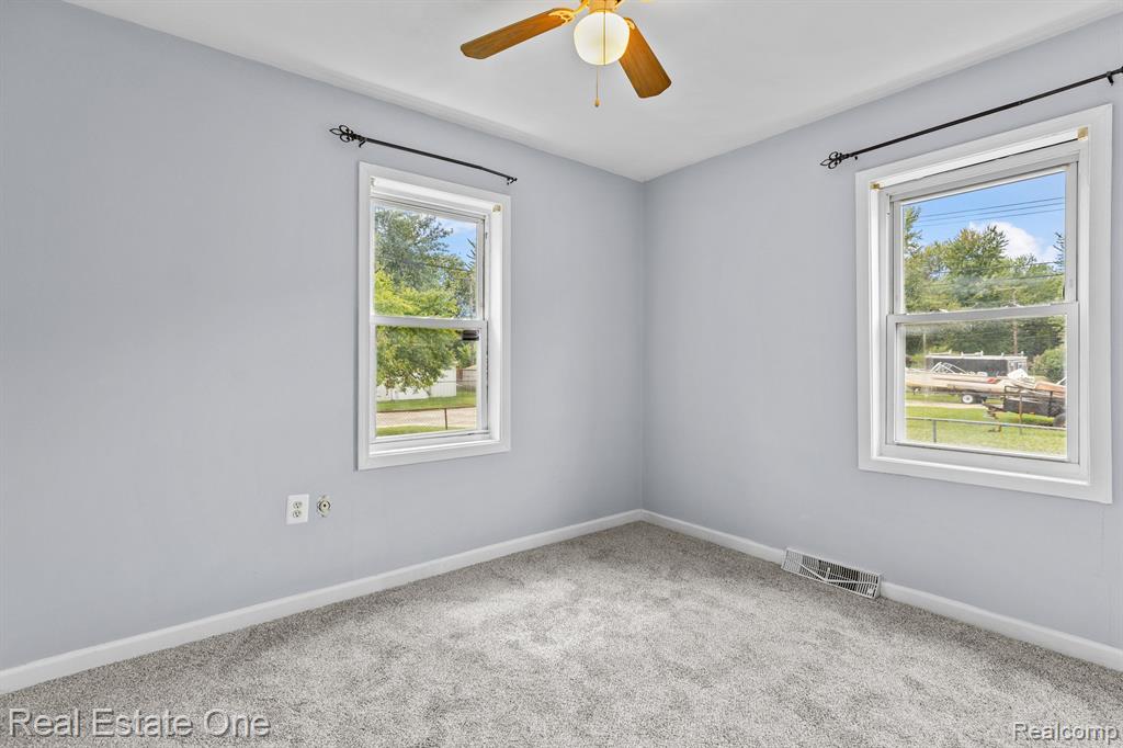 14672 Inkster Road Romulus, MI 48174 - Photo 12 of 20