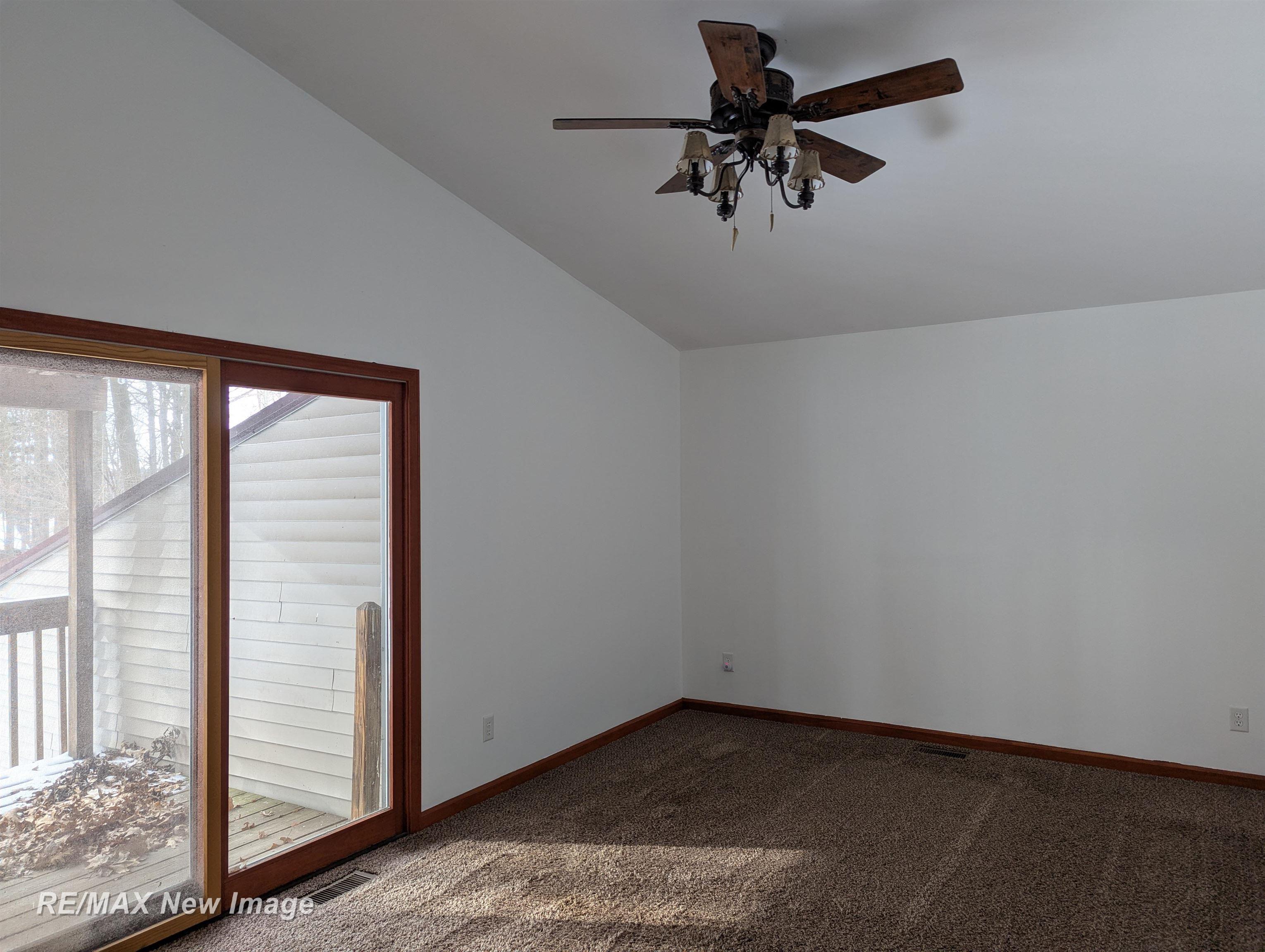 2312 Madsen Road Saginaw, MI 48601 - Photo 10 of 36 50164822-61352396-501f-4602-8c56-61349ff75d72.JPG