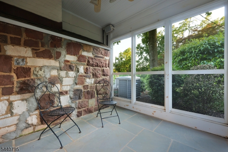 220 Wychwood Road Westfield, NJ 07090 - Photo 17 of 40
