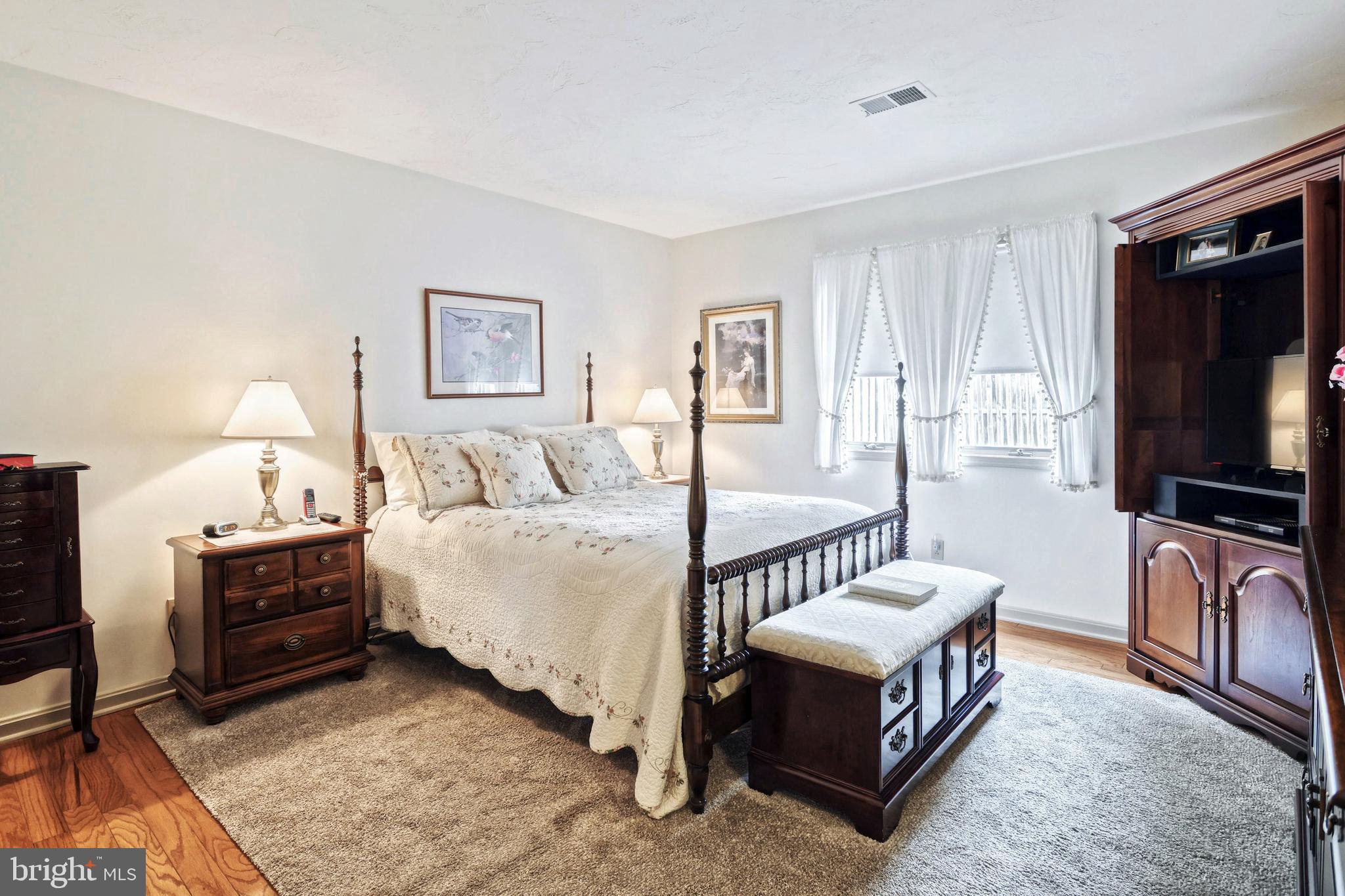 417 Deerfield Drive Hanover, PA 17331 - Photo 12 of 32