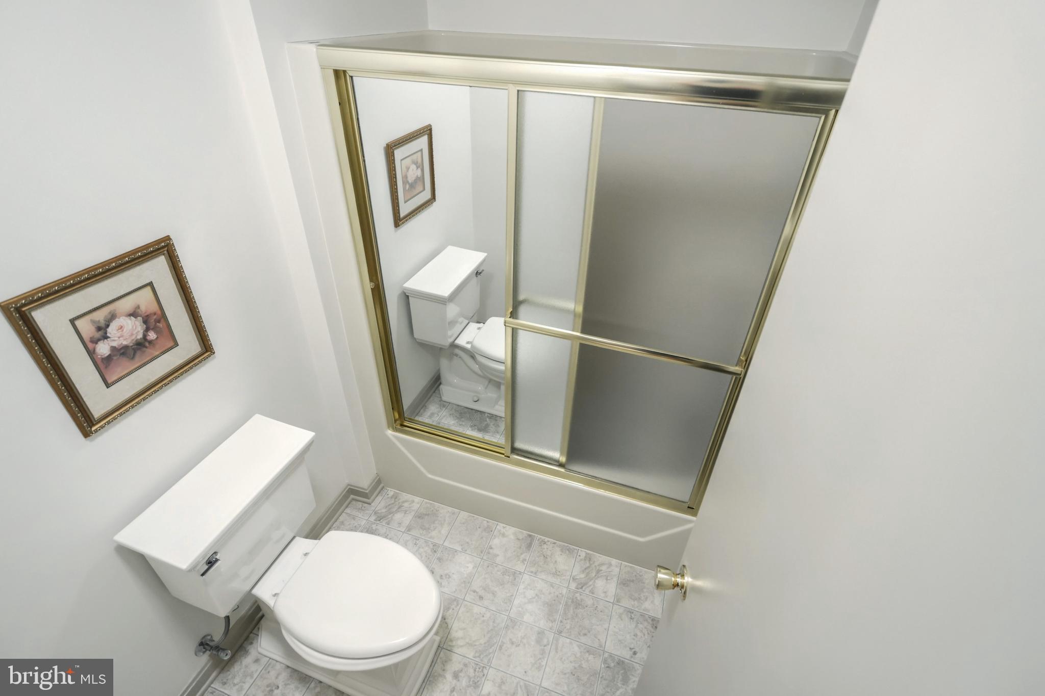 417 Deerfield Drive Hanover, PA 17331 - Photo 24 of 32