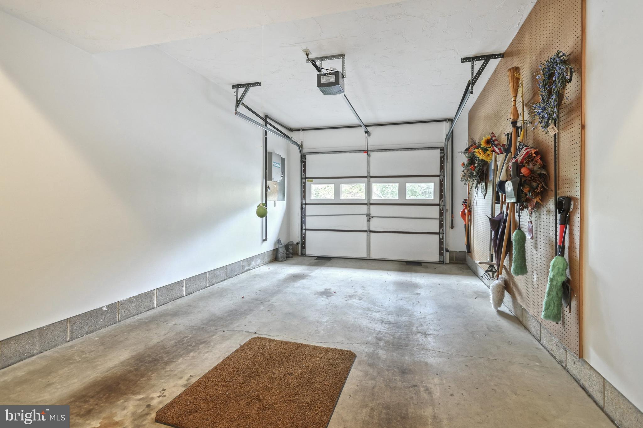 417 Deerfield Drive Hanover, PA 17331 - Photo 25 of 32