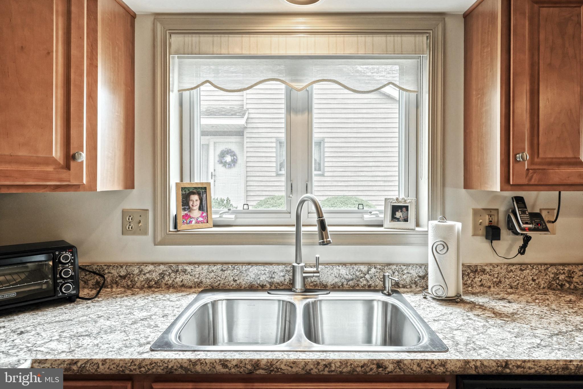 417 Deerfield Drive Hanover, PA 17331 - Photo 9 of 32