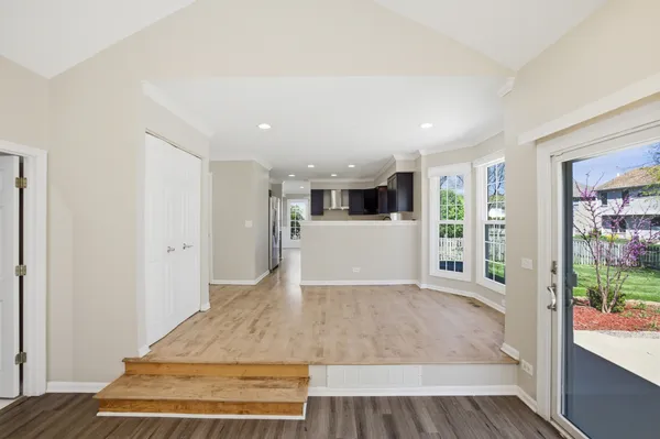 $565,000 | 1347 Hunter Drive, Bartlett, IL 60103